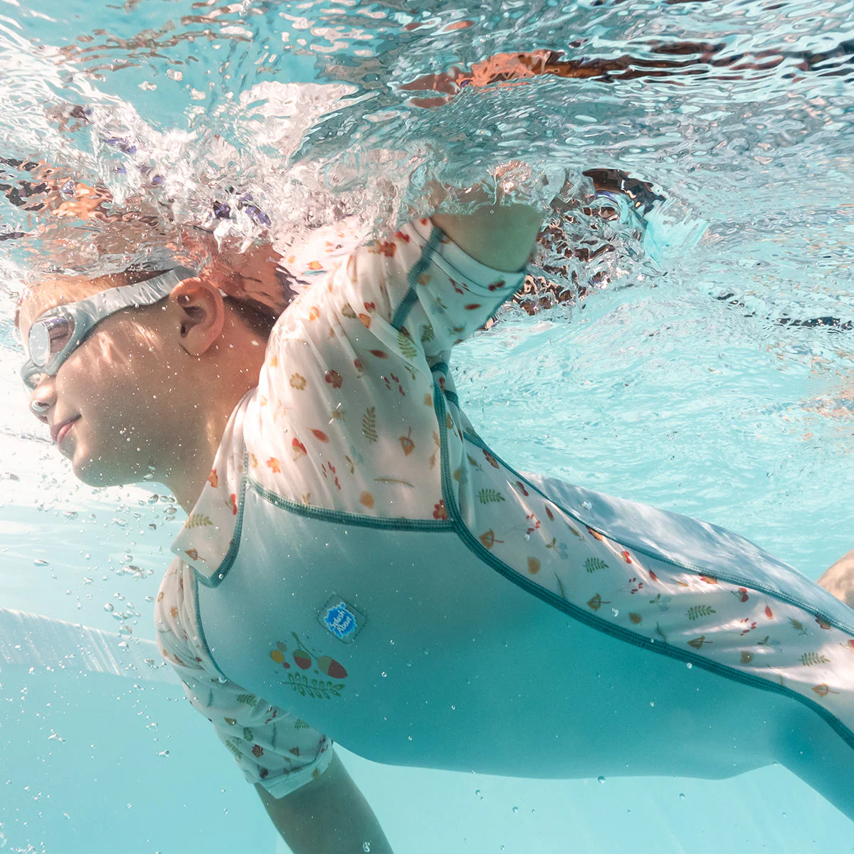 Little Acorns UV Sun & Sea Wetsuit - Image 7