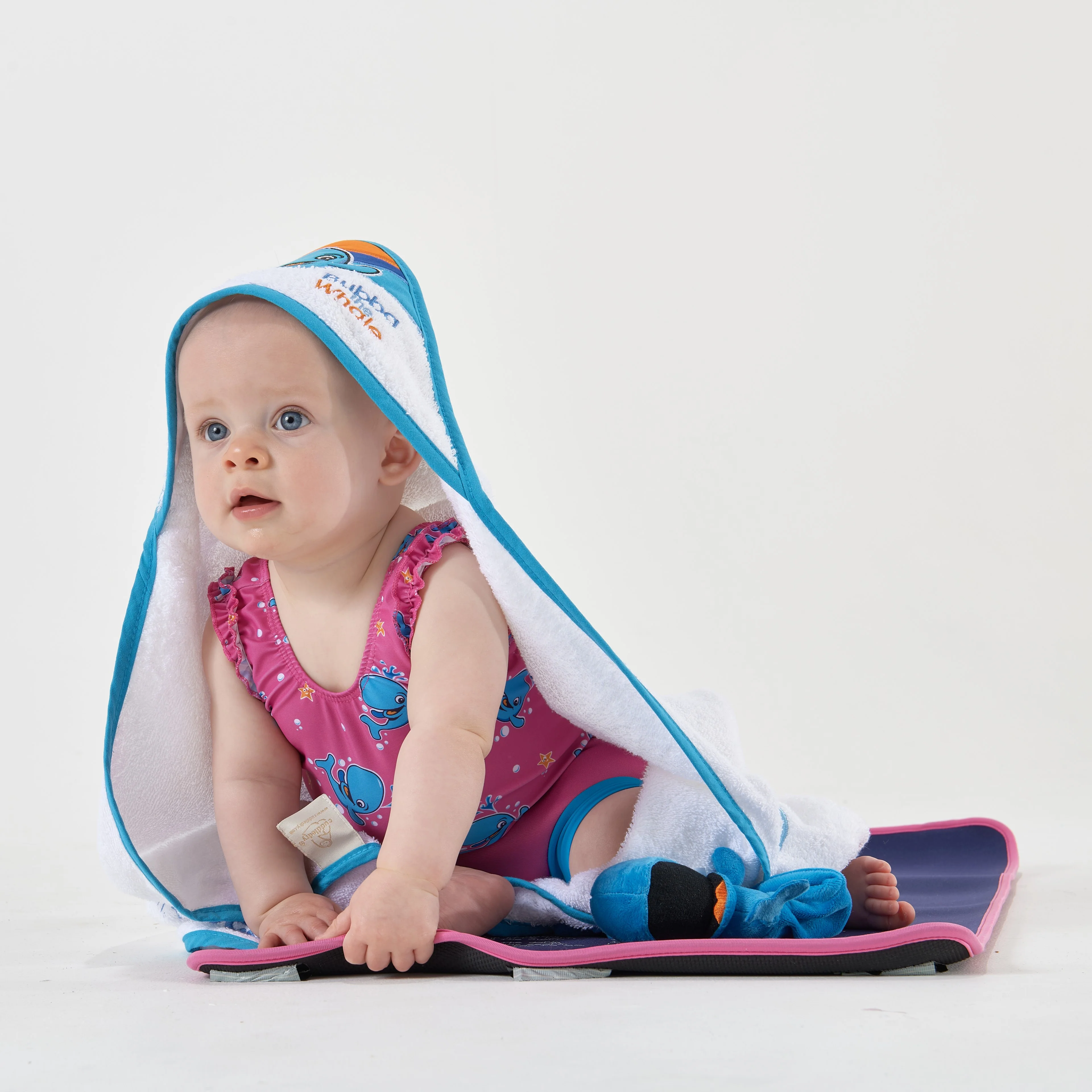 Water Babies Hooded Towel (70x70cm) - Image 6